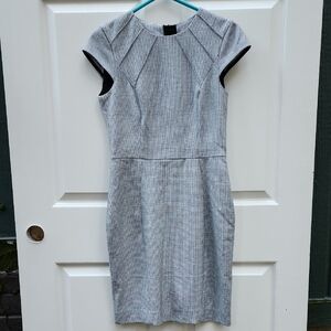 H&M Gray Cap Sleeve Mini Dress Size 4 Grey White Houndstooth